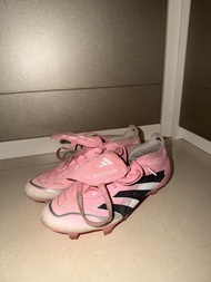 Adidas predator