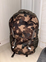 The North Face Vault 27L 迷彩背囊 Unisex