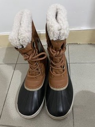 Sorel waterproof snow boots 防水雪靴