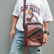 กระเป๋าสพายข้างแบรนด์แท้ WOLVES ORIGINAL 100% หนัง PU กันน้ำ ช่องใส่ของกว้าง มีช่องเยอะ