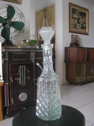 折射超美的早期浮雕菱紋玻璃空酒瓶瓶 可當密封罐 花瓶