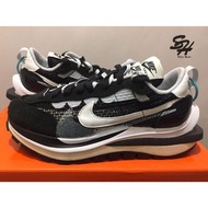 SACAI x NIKE VAPORWAFFLE 黑白 CV1363-001