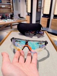 Oakley 運動太陽眼鏡 彩色鏡片