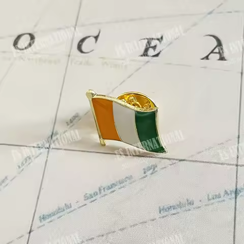 Cote d'Ivoire National Flag Lapel Pins Crystal Epoxy Metal Enamel Badge Paint Brooch Souvenir Suit P