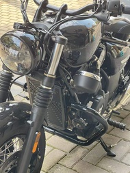 Yp500 ด้านข้างแบบติดตั้งอุปกรณ์เสริมรถจักรยานยนต์แบบปรับแต่งได้พร้อมที่ติดตั้งอุปกรณ์เสริมแบบติดตั้ง