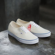 VANS PARCHMENT WHITE RESMI PT NAVYA - ELSAND STORE