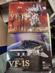 全新未開Arcadia 1/60 VF-1S福卡機和一条輝機。完全變形，超時空要塞Macross 電影版DYRL，已絕版。非bandai DX, Yamato, Kitzconcept