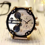 Disse Men's Large Dial Quartz Watch Mr daddy Series Multi-Function Watch DZ7333