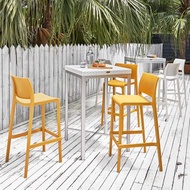 Sensilla 簡單高腳椅