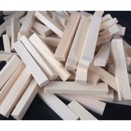 KAYU Size 1.5 x 1.5 x 17cm Dutch teak stick/cut Dutch teak wood