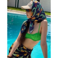 Sue-Immortelle (Sue x L'Occitane) Scarf 90x90 cm.