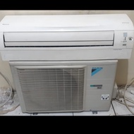 AC SECOND 2PK DAIKIN INVERTER