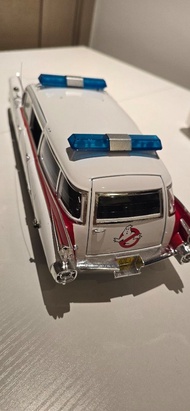 開封品 配件有破損 Hot Wheels 1/18 Ghost Buster

Ghostbuster ECTO-1捉鬼敢死隊捉鬼車紅盒