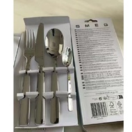 Smeg set 4-piece stainless steel dining knife spoon ชุดเครื่องใช้โต๊ะตะวันตกช้อนมีดส้อมสเต็ก
