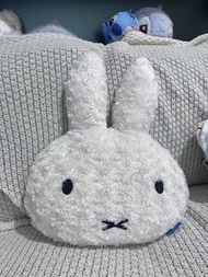 日本正版Miffy抱枕靠墊公仔