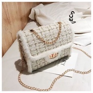 百搭包Versatile bag包包2024新款香风百搭时尚链条毛呢ins斜挎包同款单肩女包新款2025.10.25