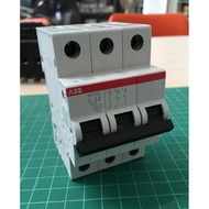 ( โปรโมชั่น++) คุ้มค่า ลูกเบรกเกอร์ย่อย 3P 6-63A "ABB" ราคาสุดคุ้ม เบรค เกอร์ ชุด เบรก เกอร์ วงจร เบ