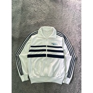 Tracktop adidas