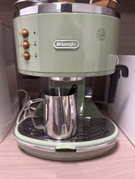 DeLonghi 復古意式咖啡機
