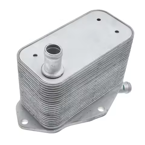 Engine Oil Cooler 31339939 8G9N6A642AA LR032173 LR041422 for Volvo S60 XC60 2014-2016 S80 XC70 2014-