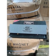 Sharpening stone Versatile sharpening stone