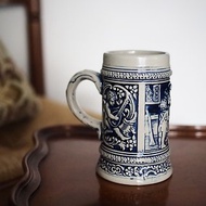 早期的復古德國 Gerz 工藝陶瓷啤酒杯