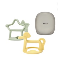 MOYUUM Wrist Teether Gift Pack (Silicone Baby Teether Set)