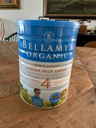Bellamy’s organic milk powder baby