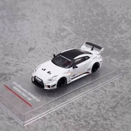 CM Model 1:64 Car Model Nissan GTR R35 Alloy Model Car Ornament