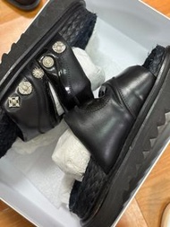Toga 卯釘厚底拖鞋