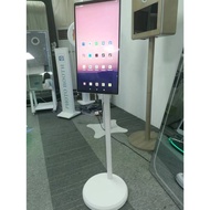 《KL 》21.5 inch Portable Tv Stands Smart TV Screen touch screen advertising monitor Battery Included 