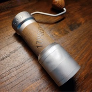 1Zpresso K Plus 手搖磨豆機 (棕色)