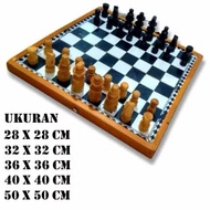 GAME/ CHESS BOARD/FOLDING WOODEN CHESS BOARD WOODEN CHESS BOARD