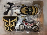 Shf 幪面超人 kuuga DX 古加 真骨 kamen rider metal build gundam