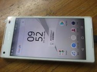 sony xperia z5 e5823(原廠解鎖)32gb 23mp,4.6“ 零件機 賣被蓋破其他正常