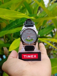 Timex expedition มือสอง สภาพพร้อมใช้งาน