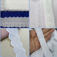 Cotton Lace Fabric For Sale Folded 13-15 Yards (2 cm To -3 Inches)