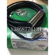 XS612B1PBL2 XS612B1NBL2  New High-Quality Proximity Switch Sensor