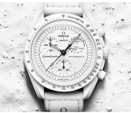 Snoopy X Swatch Moonwatch