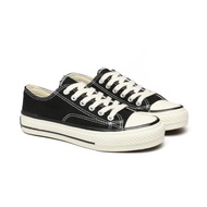 PVN Hyunjin sneakers black sports shoes