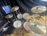 爵士鼓 drum set