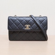 CHANEL(香奈兒) 黑色  30開 淺金扣 Trendy CC 風琴 WOC