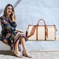 旅行必備 大型PU皮革服飾袋 托特包款式 附帶鞋袋設計 米色時尚 適合隨身攜帶衣物 讓旅途更加輕鬆便捷 整理收納