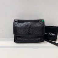 店鋪現貨：YSL 聖羅蘭 NIKI 黑色中號單肩斜挎鏈條包