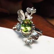 925銀橄欖石尤加利戒指