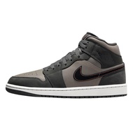 Jordan mens Air Jordan 1 Mid Se Men's Shoes