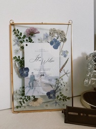 The Far Afield 客制化婚禮請帖相框