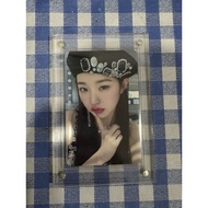 Wonyoung beret photocard