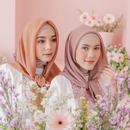 Aubrey - Hijab SQUARE Polos BELLA SQUARE Hijab Antem Jilbab Bela Part 1 "Full Color"