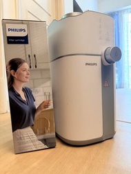 飛利浦 Philips ADD550 淨水器 (跟一個全新未使用的濾芯）